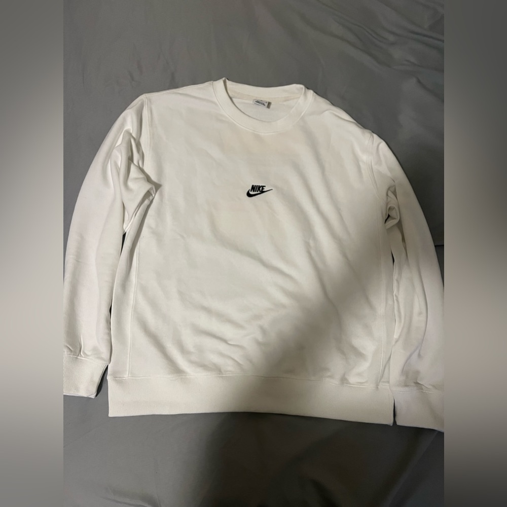 Nike Sweat Shirt